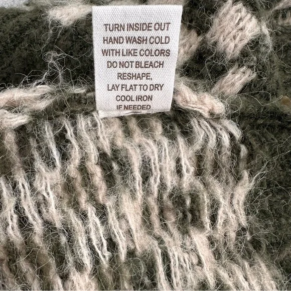 Blu Pepper Black and Cream Patterned Cardigan - Picture 8 of 8